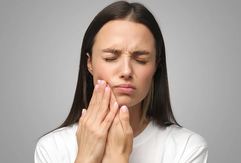 How a Small Crack in Your Tooth Can Quietly Turn Into a Much Bigger Problem — Wildomar Smiles Dentistry